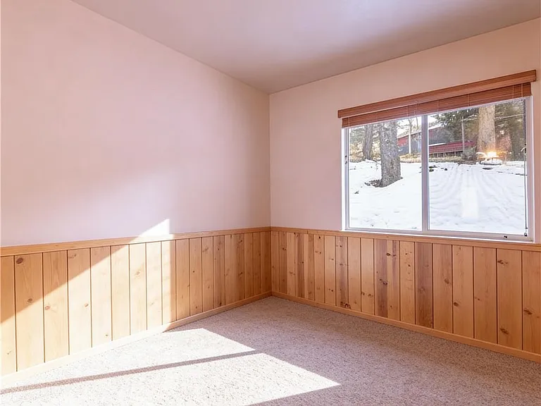479 Villa Grove Ave — Photo 22