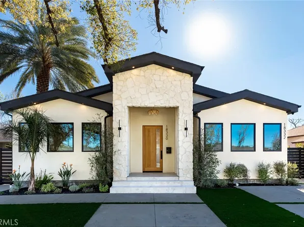 18330 Jovan St, Reseda, CA 91335