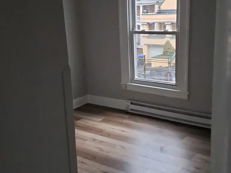 60 Noxon St #2 — Photo 10