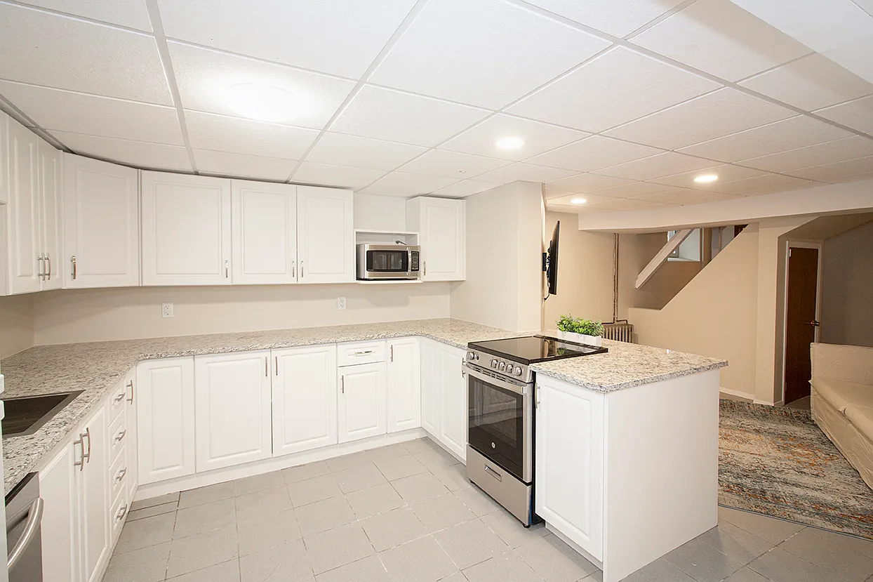 739 Wolseley Avenue — Photo 3