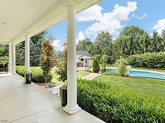 5th image of 982 Shannon Ln