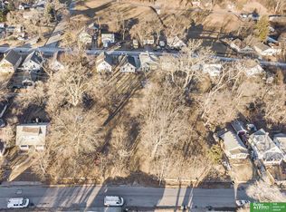 4948 N 35th St, Omaha, NE 68111