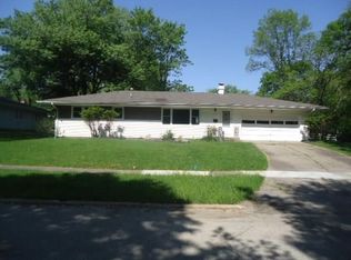 257 Indiandale Rd SE, Cedar Rapids, IA 52403