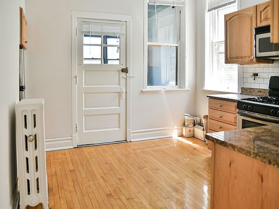 2nd image of 4207 N Damen Ave #3