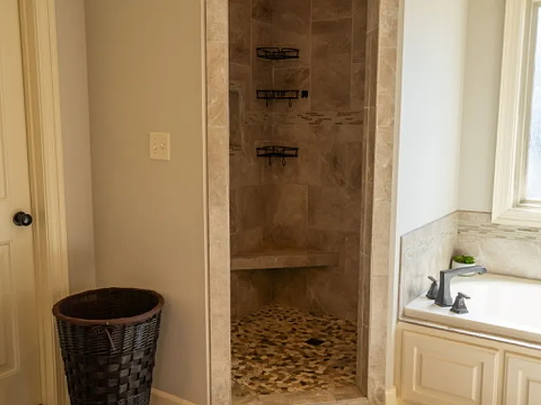 3707 Sterling Oaks Dr — Photo 24