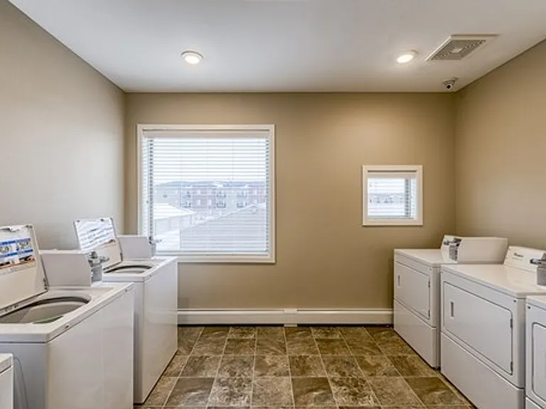 Stonecrest Apartments — Photo 61