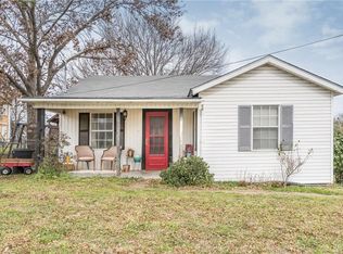 311 E Josephine St, Weatherford, TX 76086