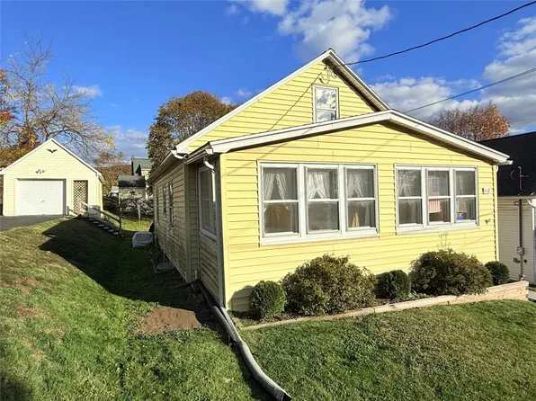 112 Jay St, Johnson City, NY 13790
