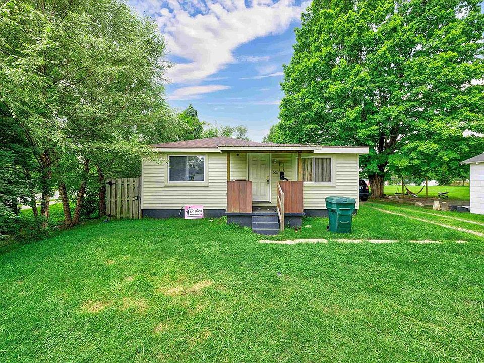 2015 McFarland Ave, Owensboro, KY 42301 MLS 87554 Zillow