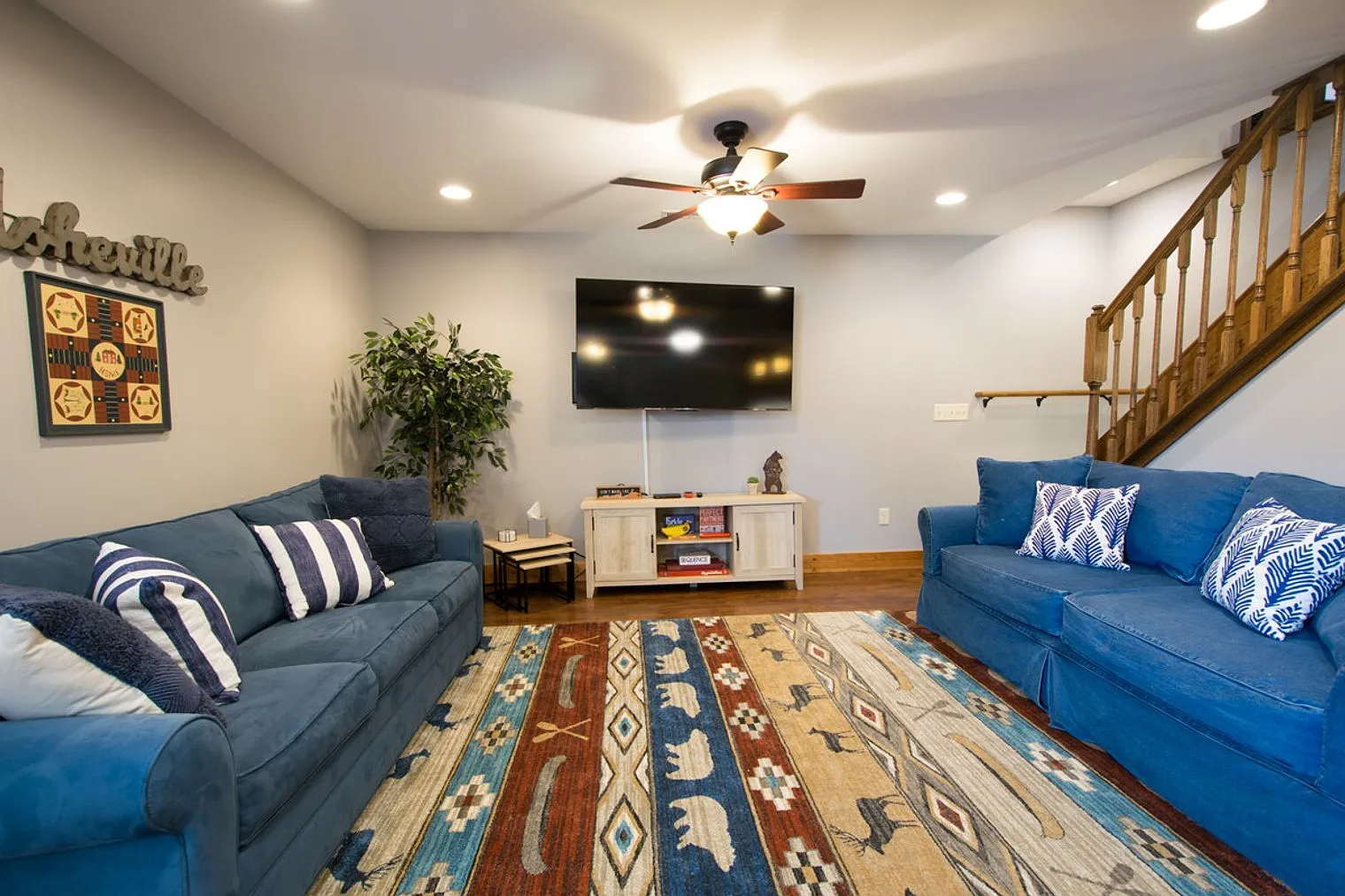 4 bed, 3.0 bath, 2249 sqft, $4,848 — Photo 2