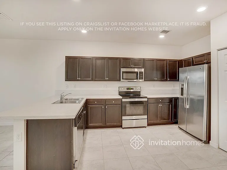 11461 SW 252nd Ter — Photo 8