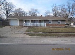 912 S Park Blvd, Streamwood, IL