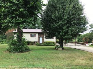 214 Kilborne Dr, Newton, NC 28658