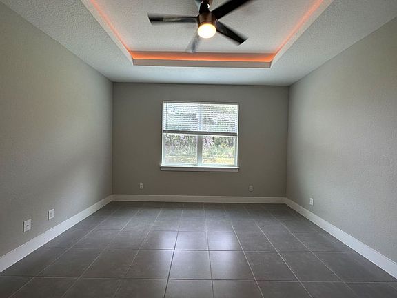 5th image of 207 Begonia Ln