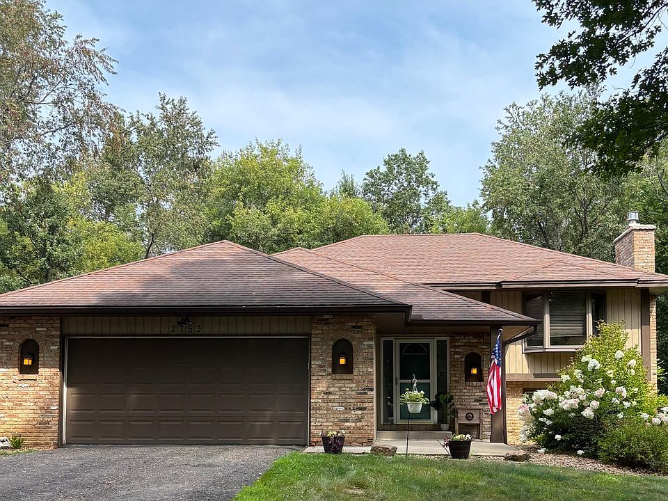 1st image of 2753 225th Ln NE