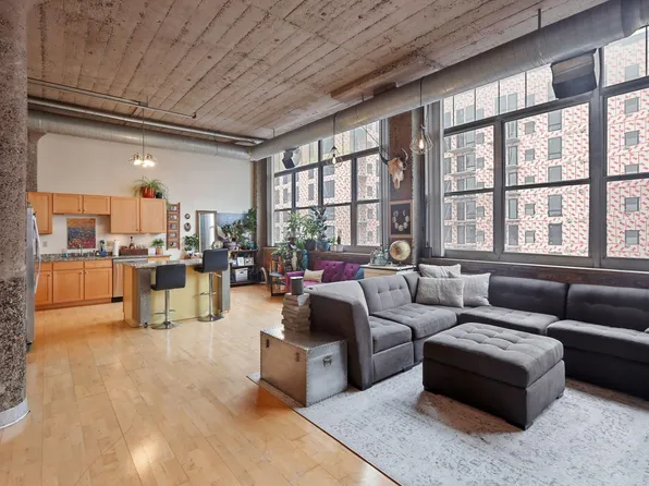 521 7th St S #510, Minneapolis, MN 55415