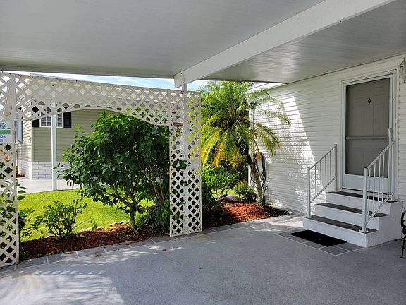 3rd image of 7060 SE Birchwood Ln