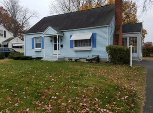 63 Notre Dame St, Springfield, MA 01104