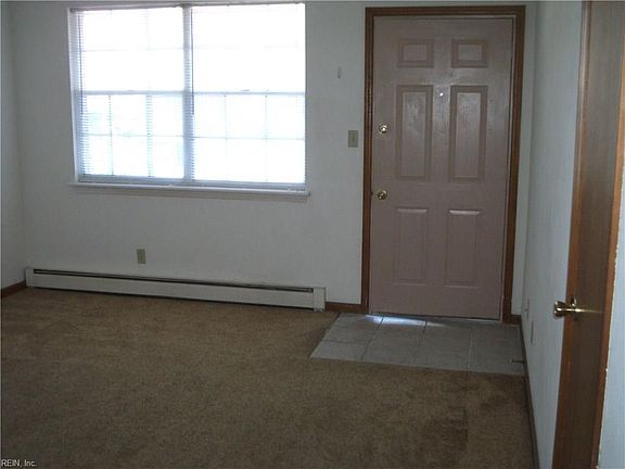 3rd image of 1213 W Ocean View Ave APT 5