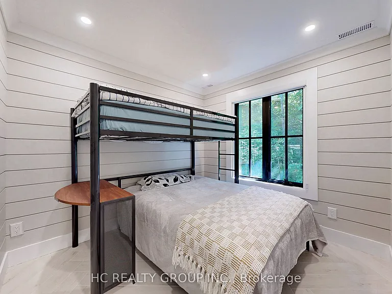 456 Silver Birch Dr — Photo 23