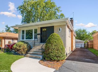 15715 Maryland Ave, Dolton, IL 60419