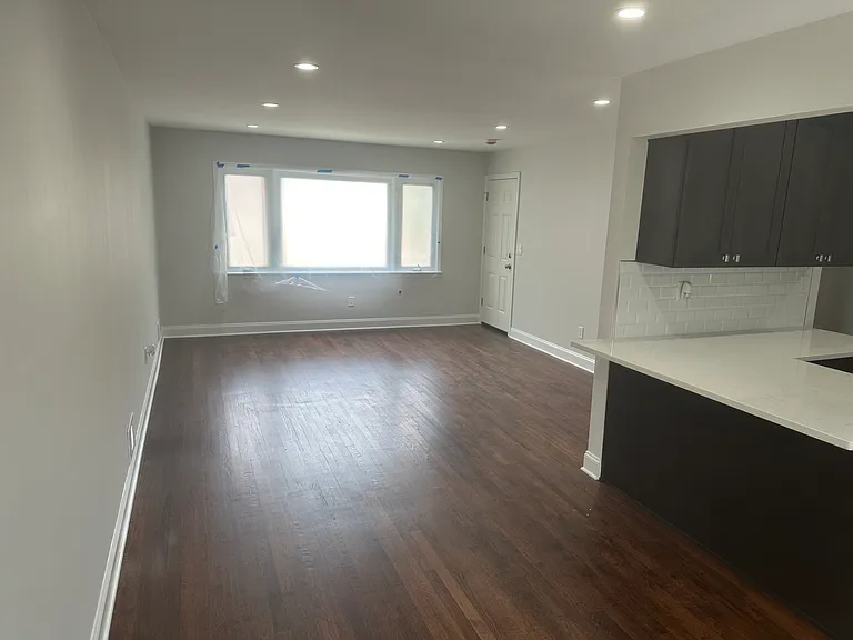 243 Lakewood Dr #1 — Photo 3