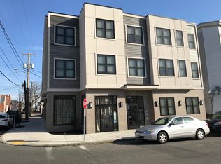 17 Dehon St #8, Revere, MA 02151