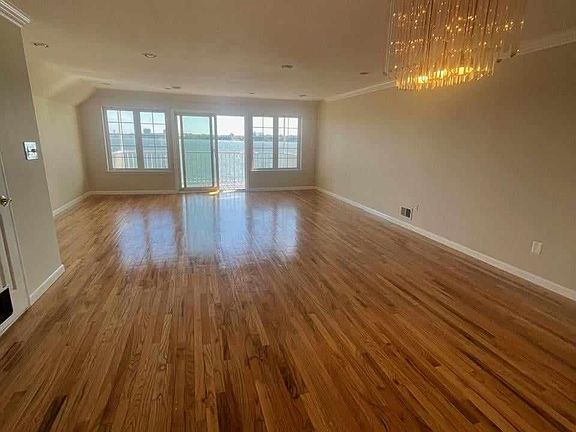 5th image of 43 Waterview Ct #43