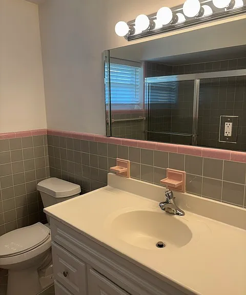 3980 E River Dr — Photo 13