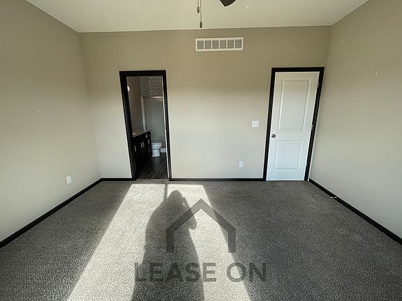 4th image of 12819 E Timber Lake Ct