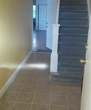 5th image of 37-15 93rd St