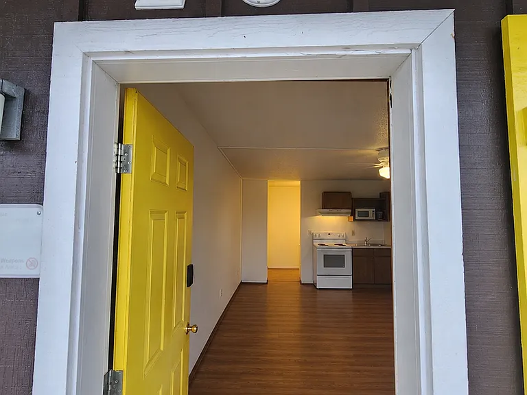 Rapids Studio Apartments — Photo 12