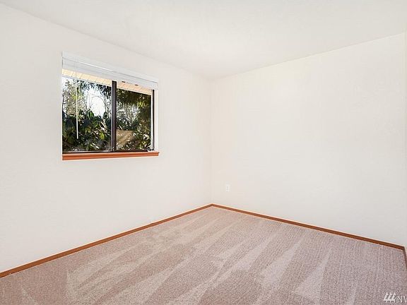 5th image of 13104 58th Dr SE