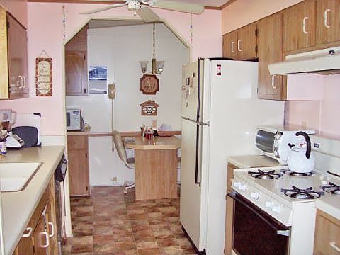 4th image of 77 Sea Fern Dr