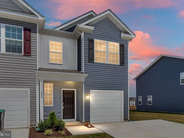 202 Allison Dr, Luray, VA 22835