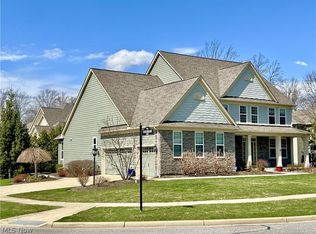 14292 Bentley Ln, Strongsville, OH