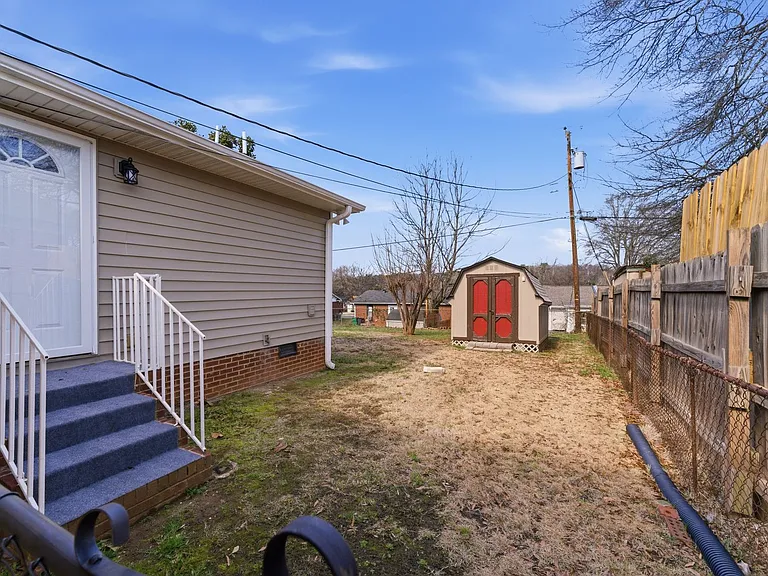 4000 Fieldcrest Rd — Photo 23