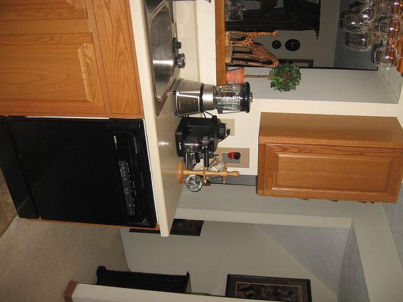 4th image of 1076 Worthington Woods Blvd