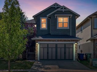 39 E Williamstown Lndg NW, Airdrie, AB T4B0S2
