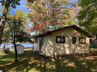 3307 Deerfield Ln, Lupton, MI 48635