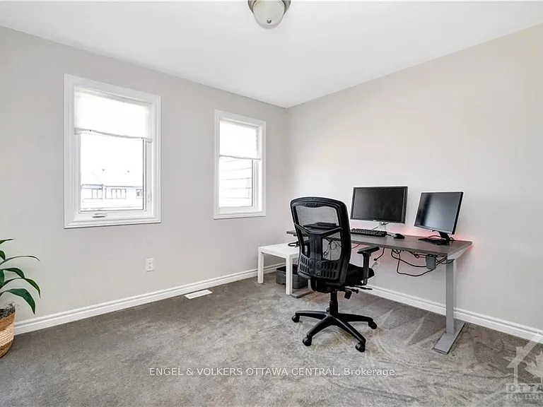 526 Cope Dr — Photo 22