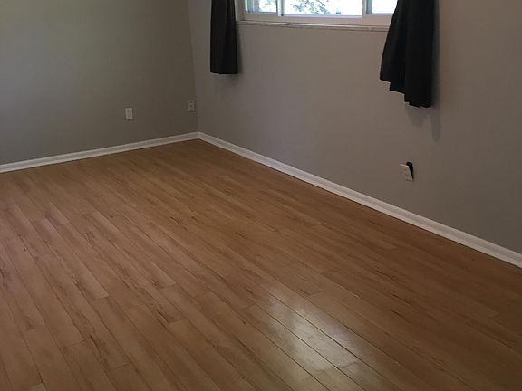 4th image of 5233 Wyandot Pl