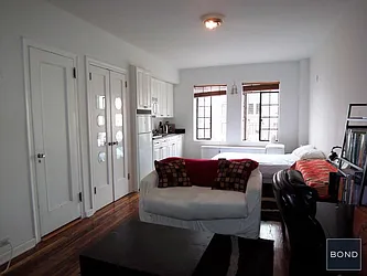 Rented by Bond New York