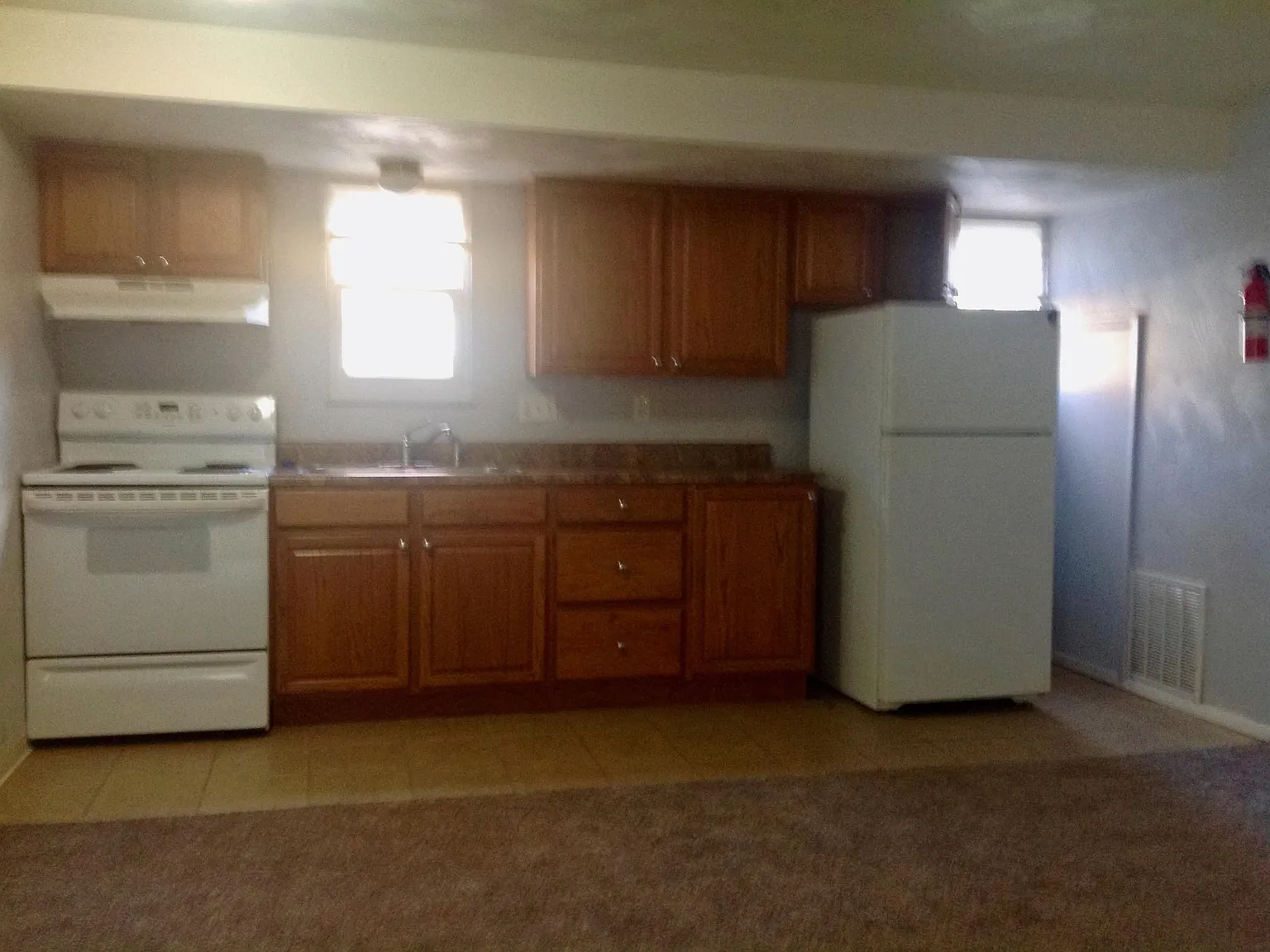 1 bed, $960 — Photo 2