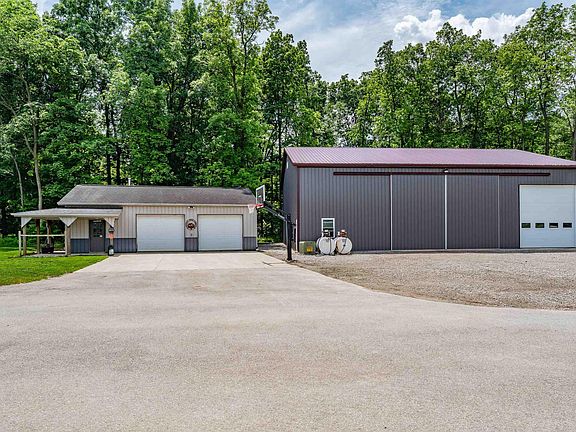 5th image of 3330 Hursh Rd