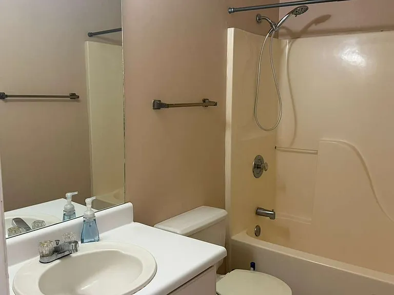 910 Brett Dr #32-1 — Photo 10