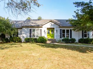13013 Lost Trl, Goshen, KY 40026