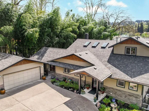 3550 SE Hillside Dr, Milwaukie, OR 97267