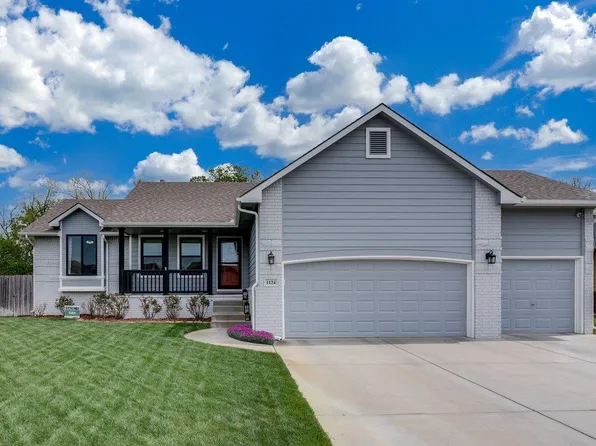 1124 N High Park Dr, Derby, KS 67037