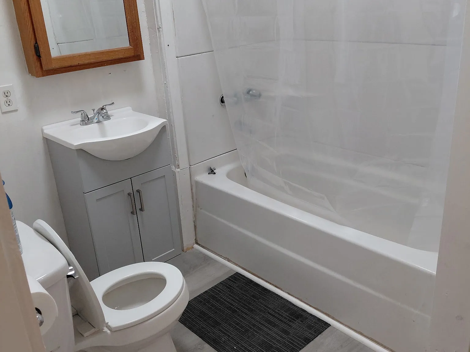 2 bed, 800 sqft, $895 — Photo 4